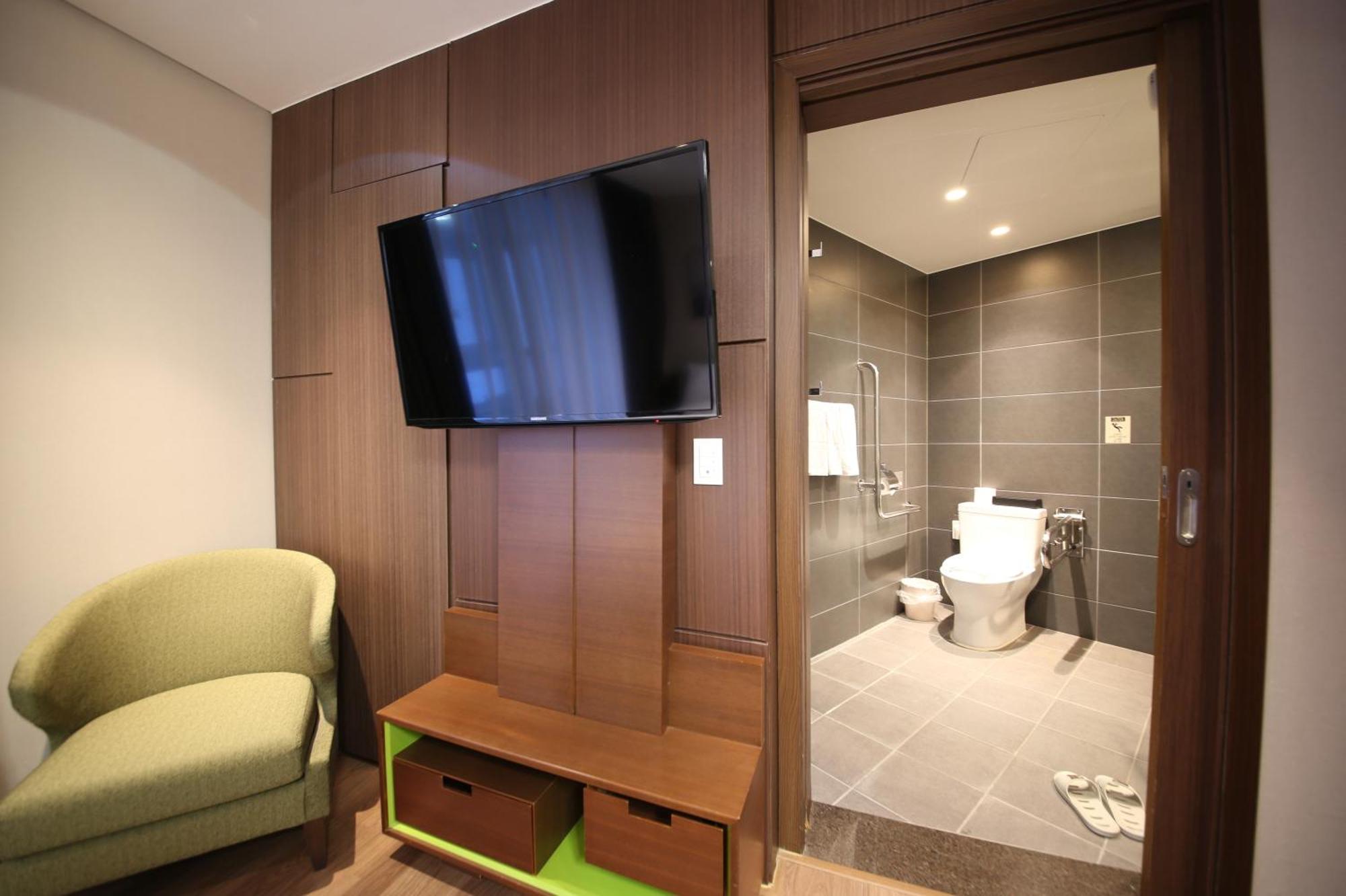 Hotel Haeundae W *