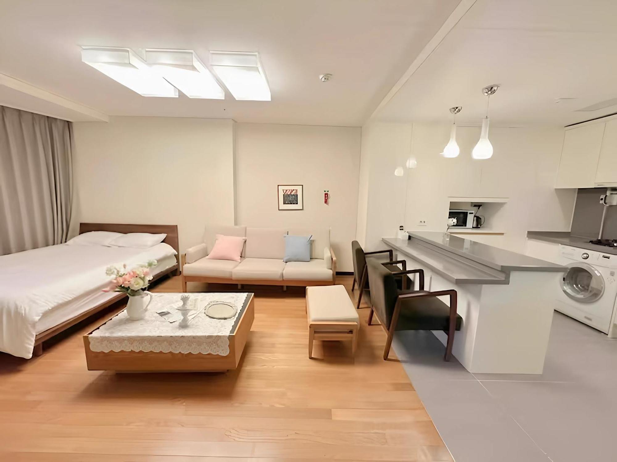 With Apartamento Busan