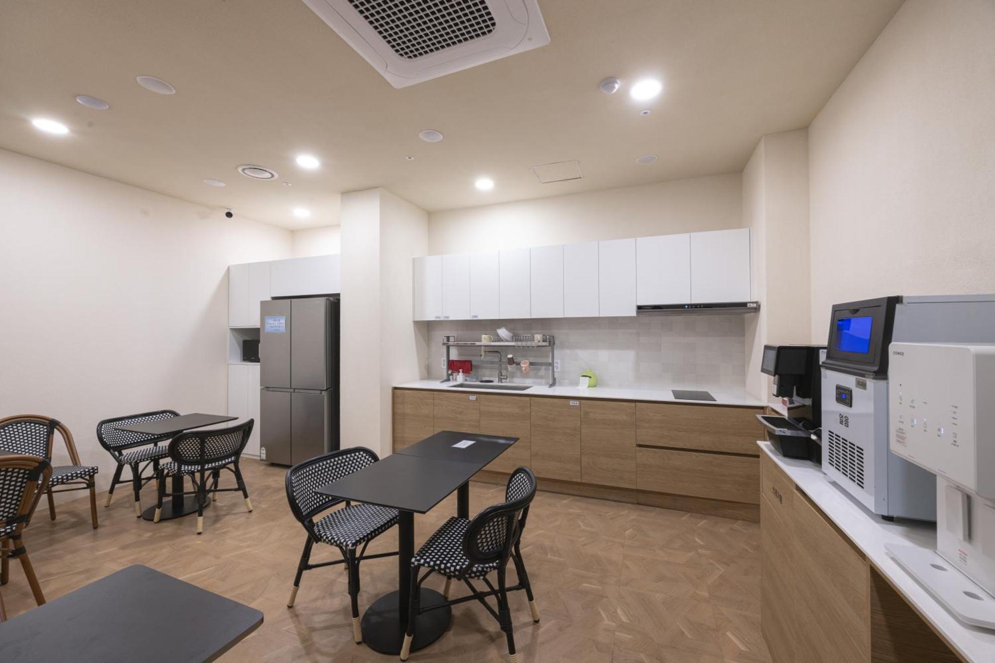 H-avenue Haeundae Hotel Busan