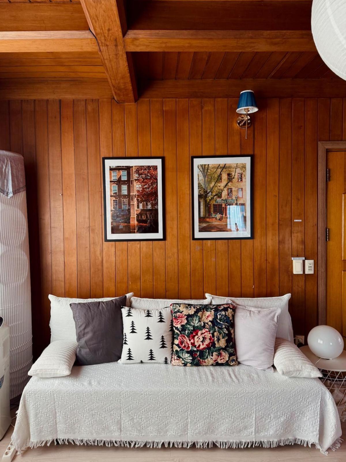 At Home, Sunny Emotional House, Free Parking, 3q Beds, Attic Movie Theater * Busan