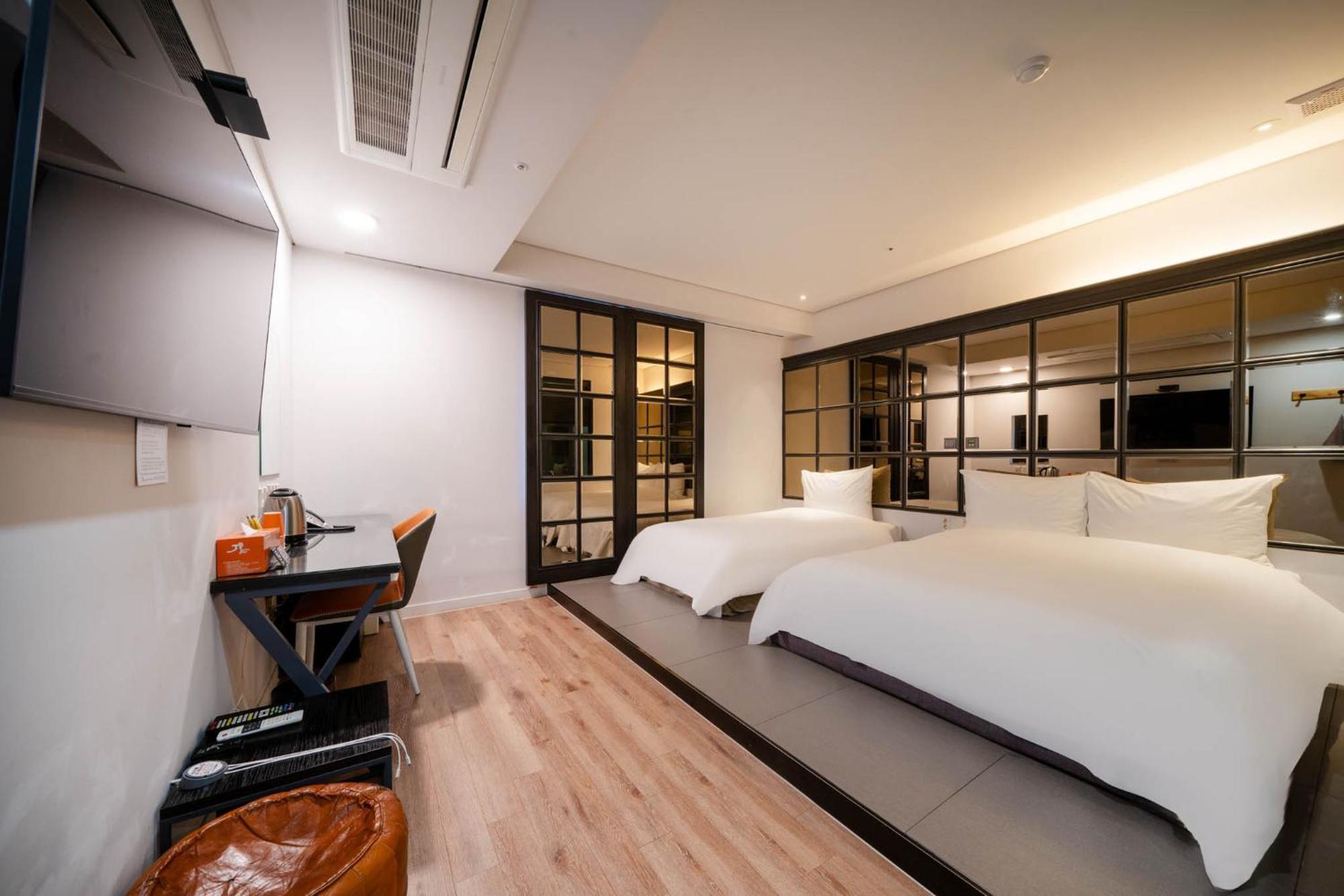 Jb Design Hotel