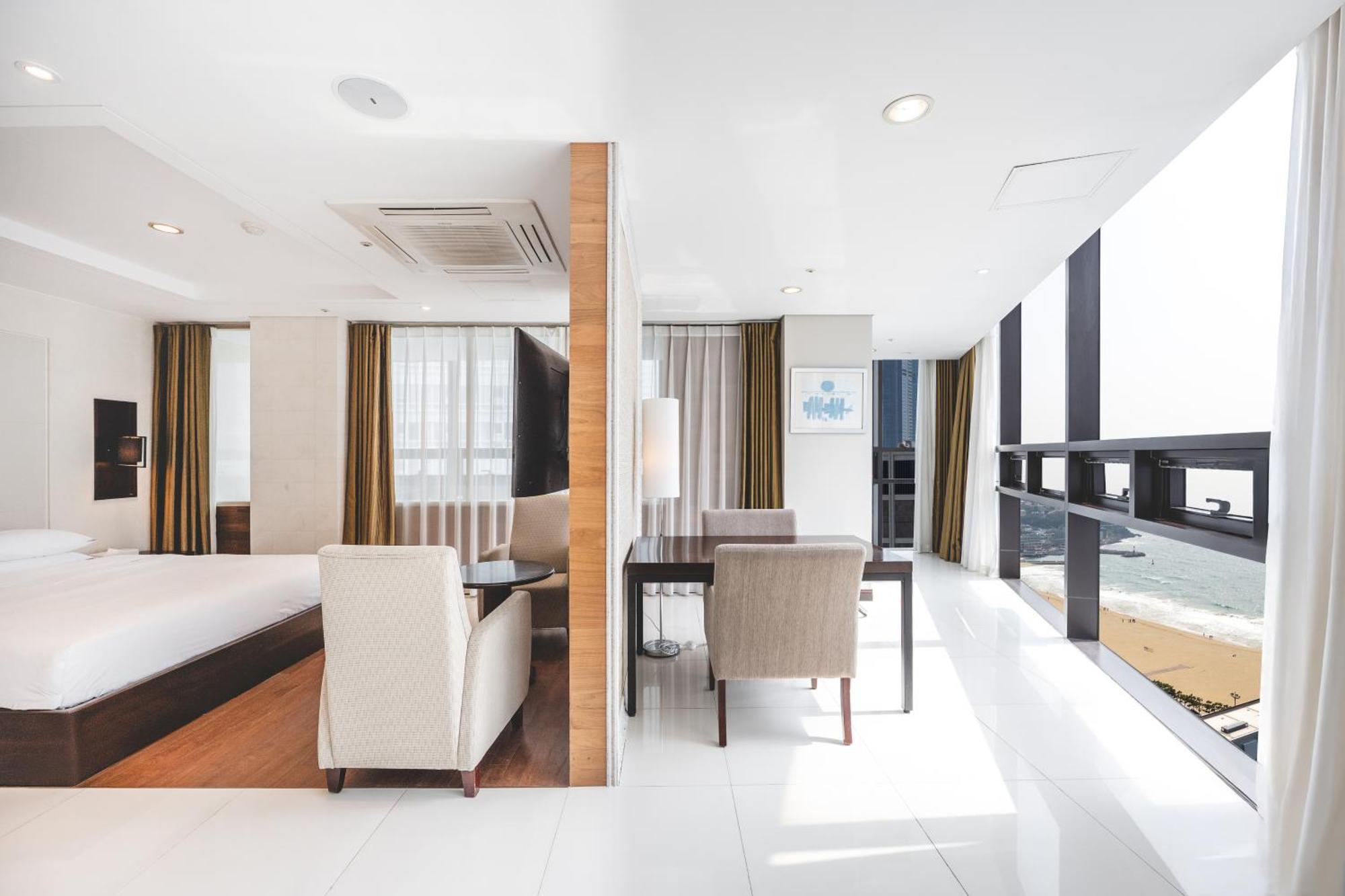 Sunset Hotel 3*