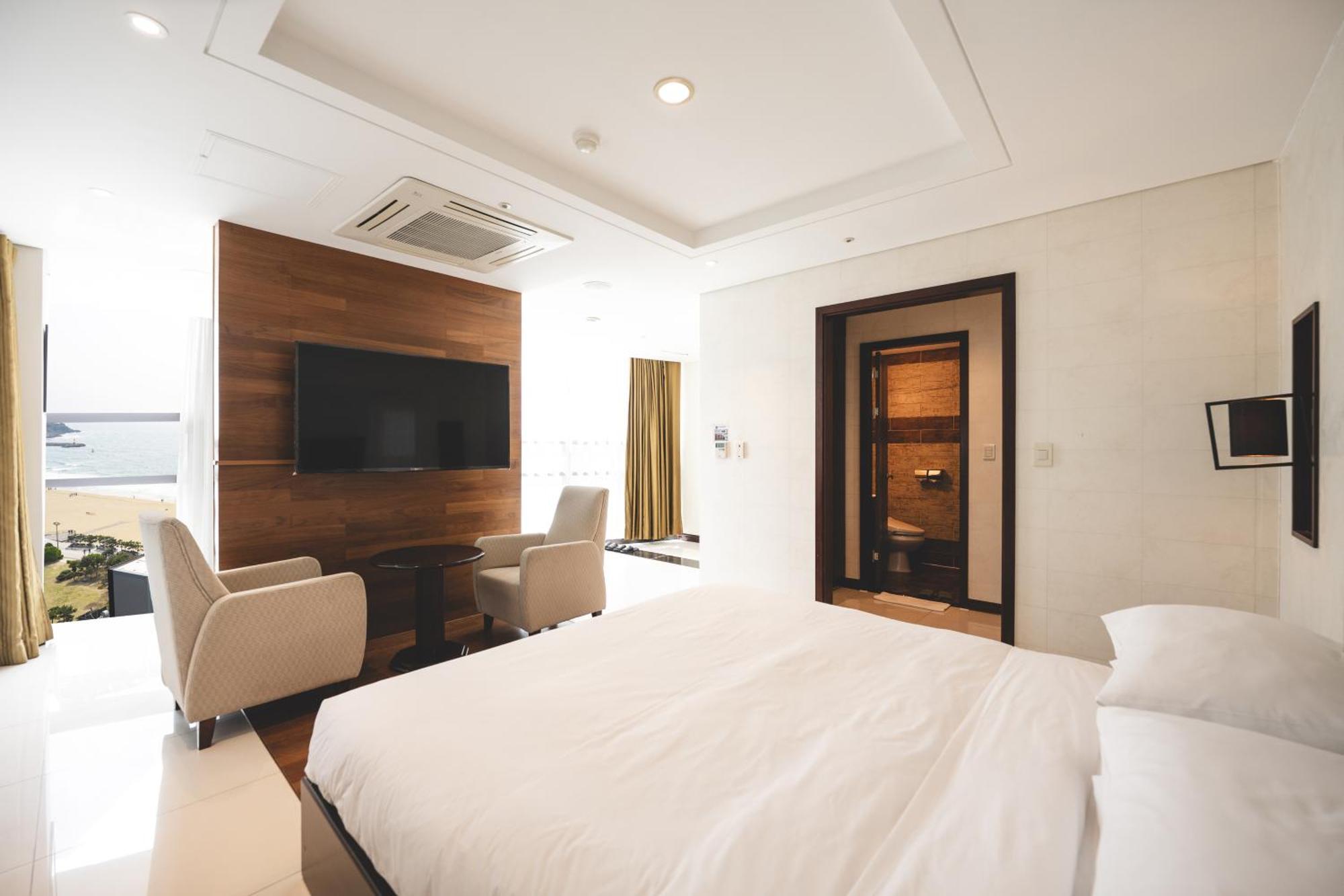 Hotel Sunset 3*