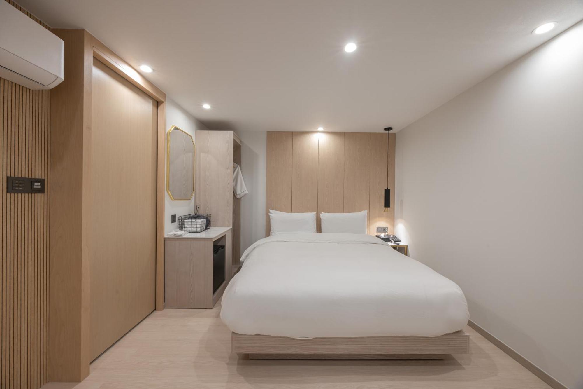 Bellus 2* Busan