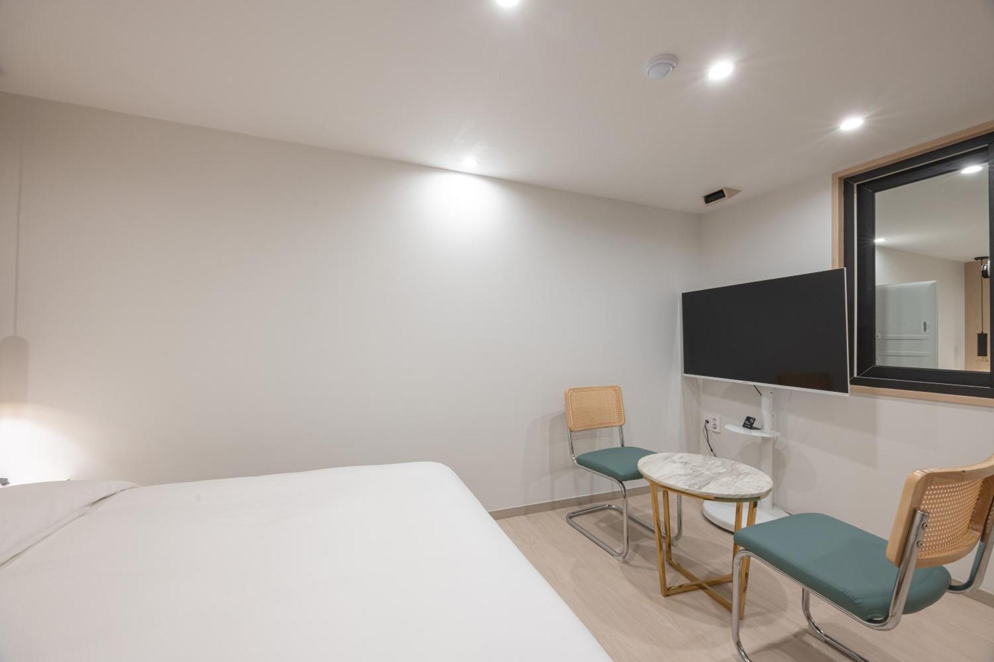 Bellus Hotel