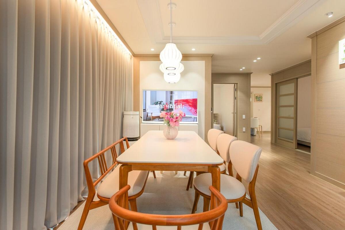 Private House For 8ppl 3q 2ss Busan