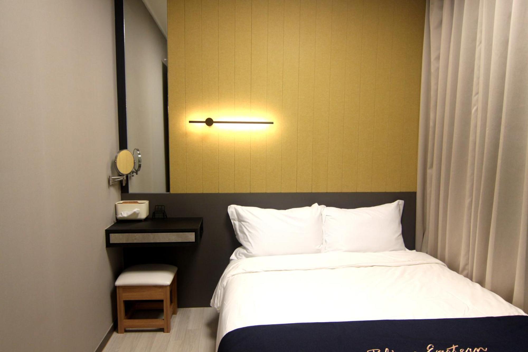 Nampo The Bayment Blingeastern Hotel