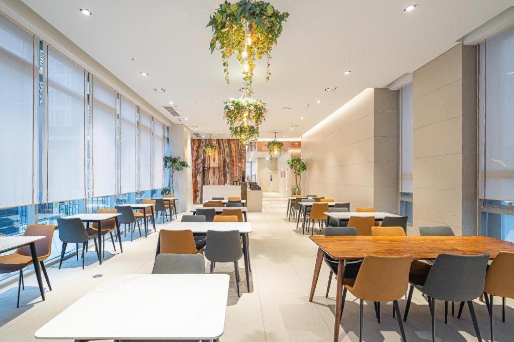 Kwangsu Hotel 4*