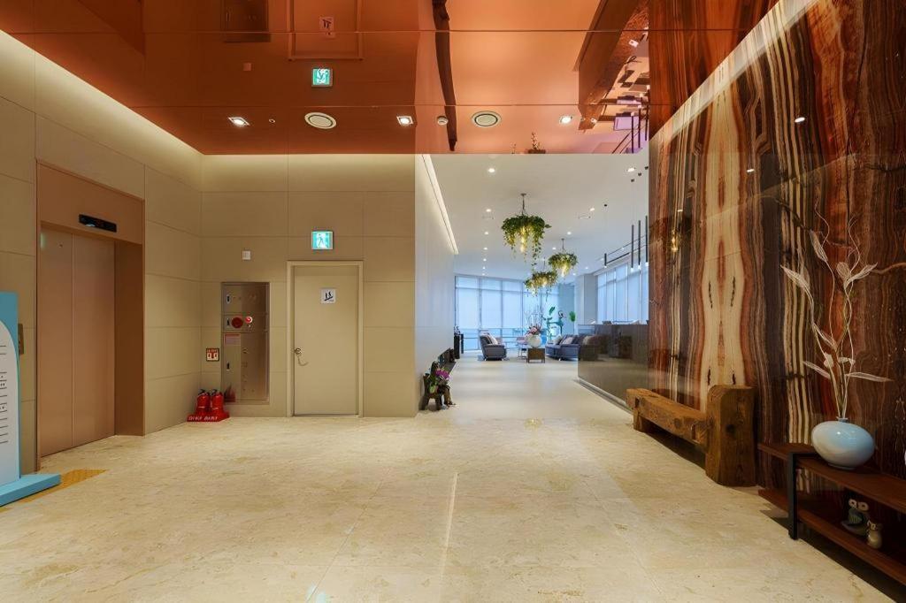 Kwangsu Hotel 4*