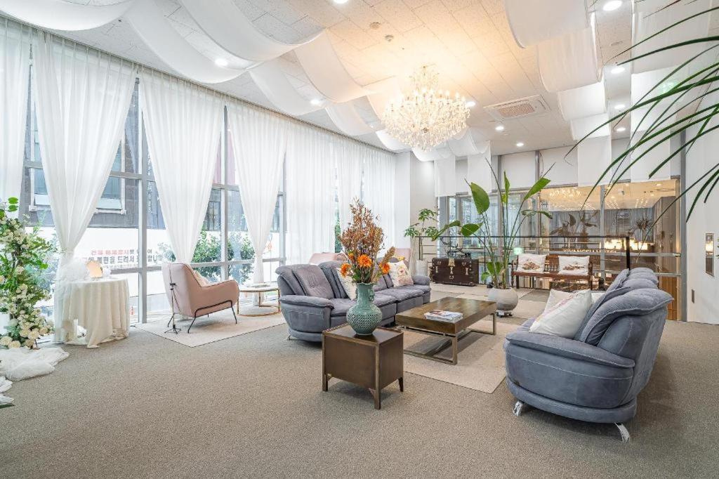 Hotel Kwangsu 4*