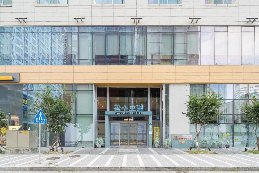 Kwangsu 4*