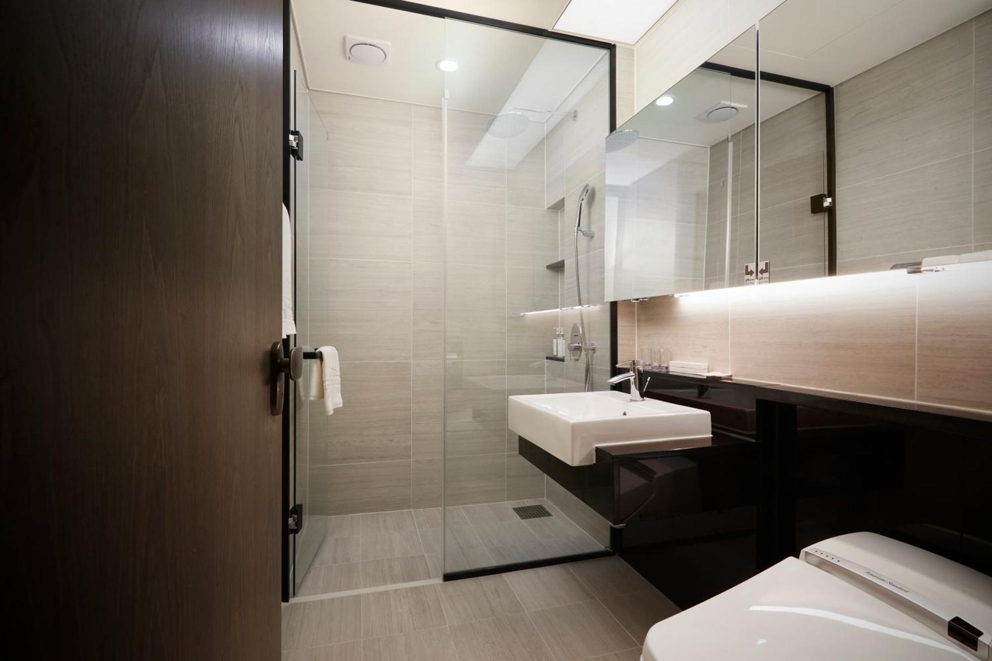 New Cz Lct Hotel Busan