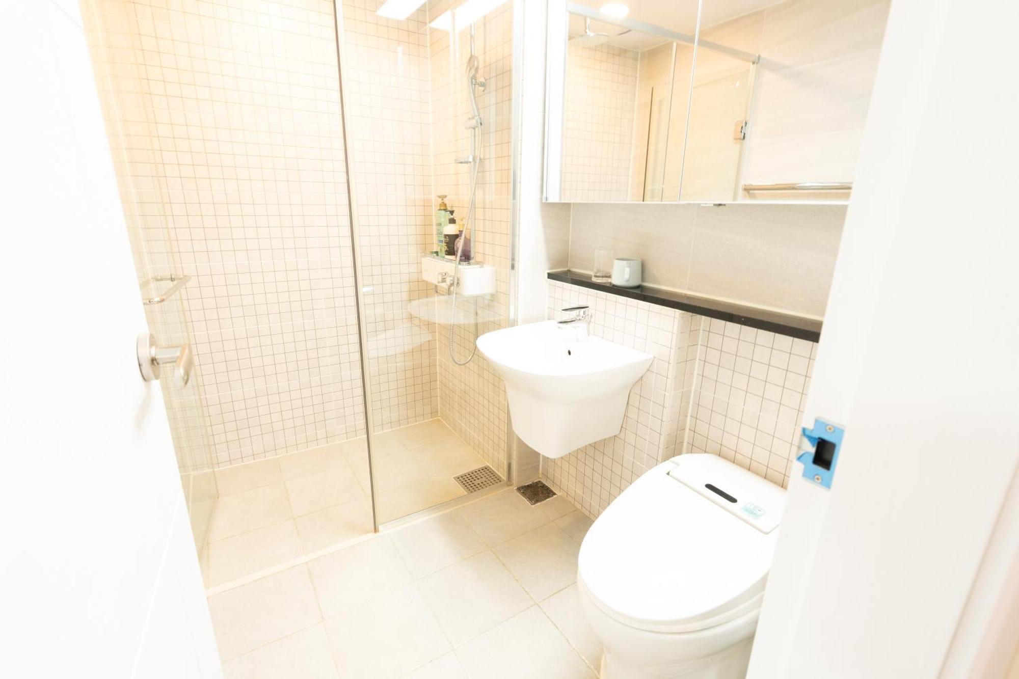Bed & Breakfast New 34py 3min To Haeundae Lg Stanbyme & Styler Netflix & Sky Capsule *