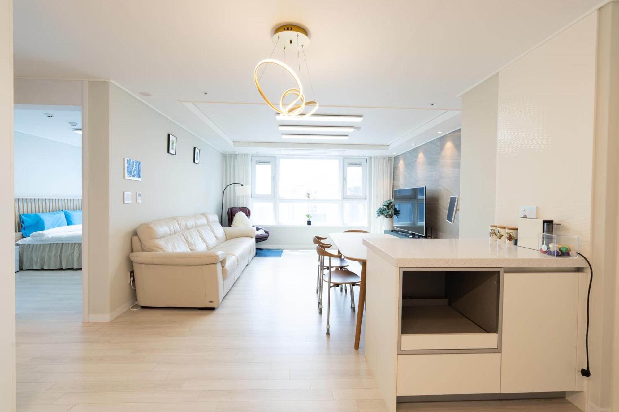 New 34py 3min To Haeundae Lg Stanbyme & Styler Netflix & Sky Capsule Bed & Breakfast *