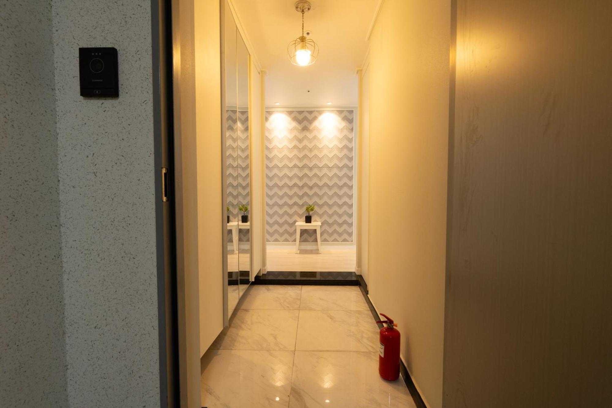 Bed & Breakfast New 34py 3min To Haeundae Lg Stanbyme & Styler Netflix & Sky Capsule Busan