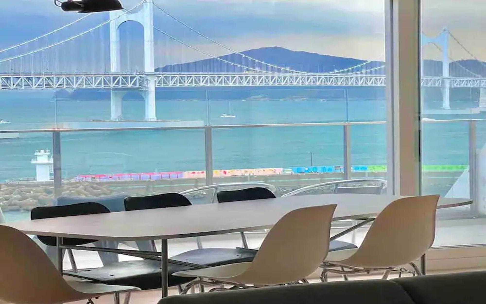 Gwangan Bridge Full View Terrace Penthouse Pangsapuri