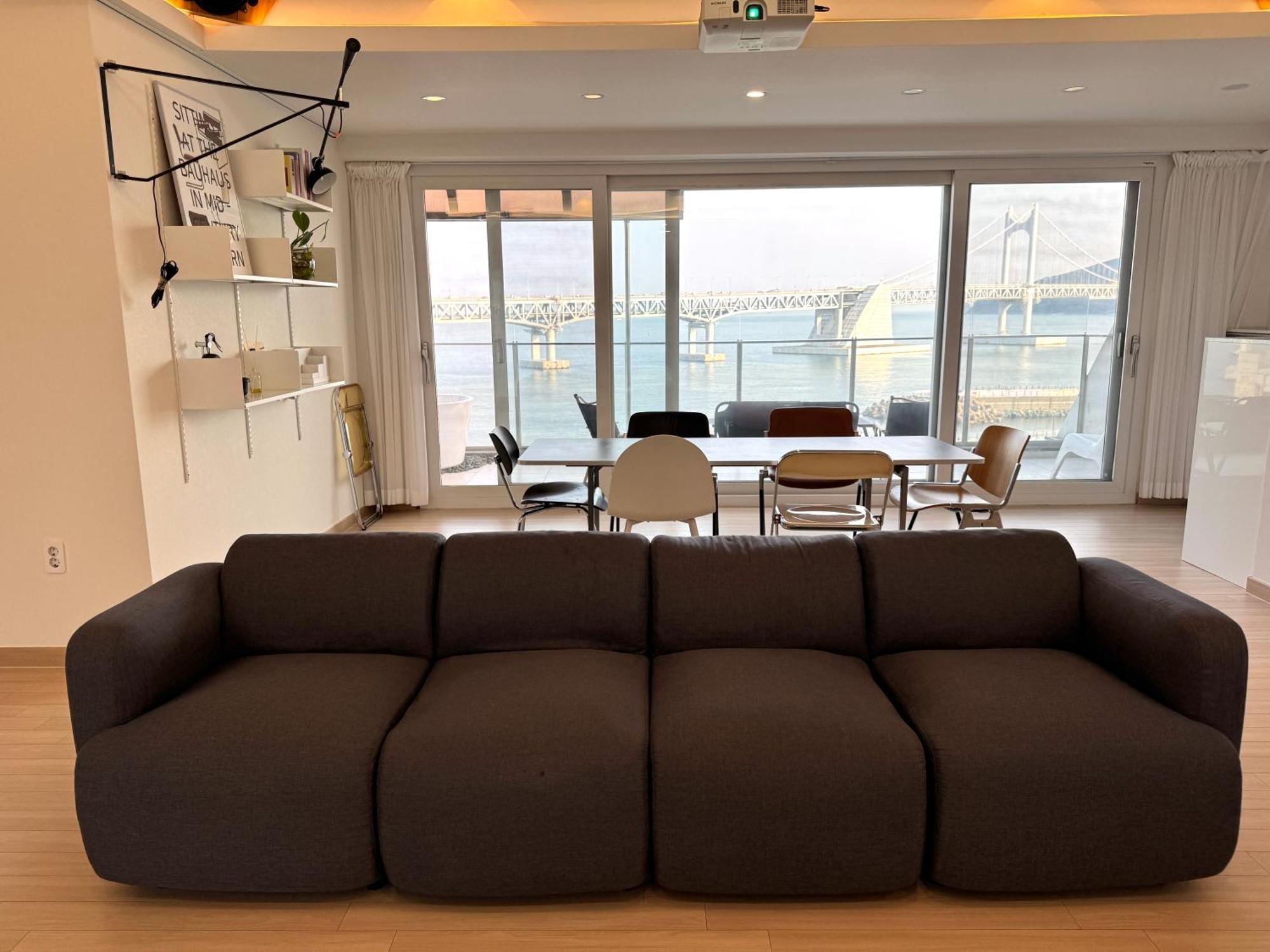 Gwangan Bridge Full View Terrace Penthouse * Busan