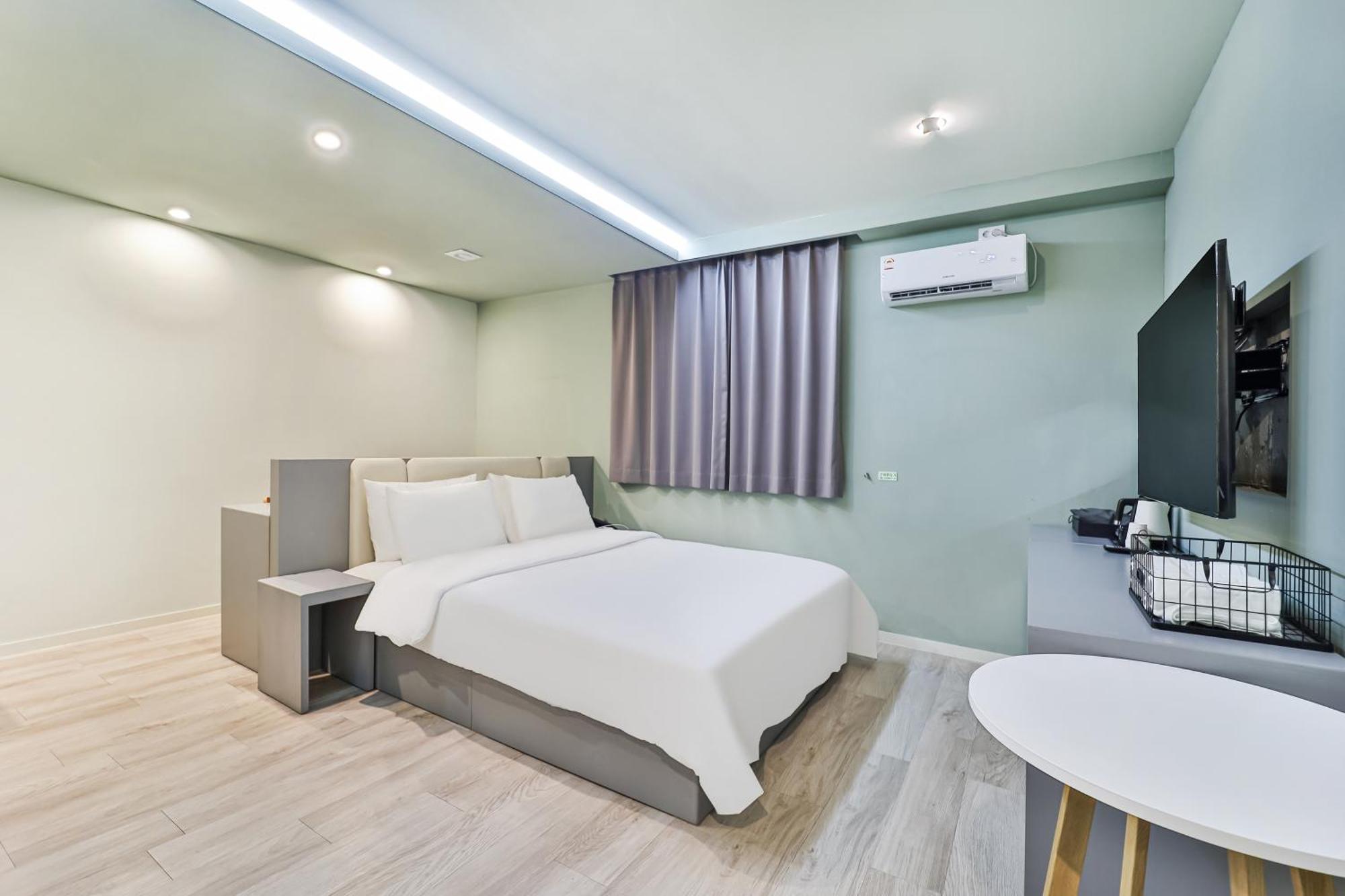 Sloth Seomyeon Hotel Busan
