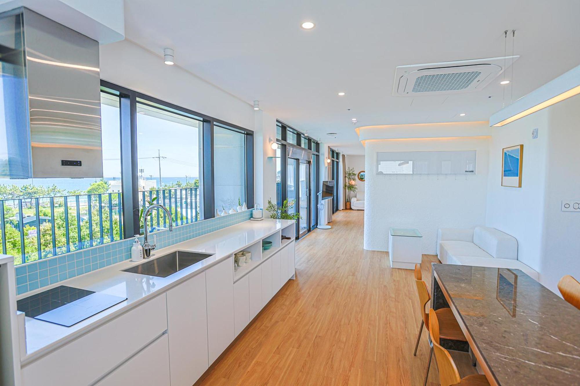 Rumah percutian Paul Mare Pool Busan