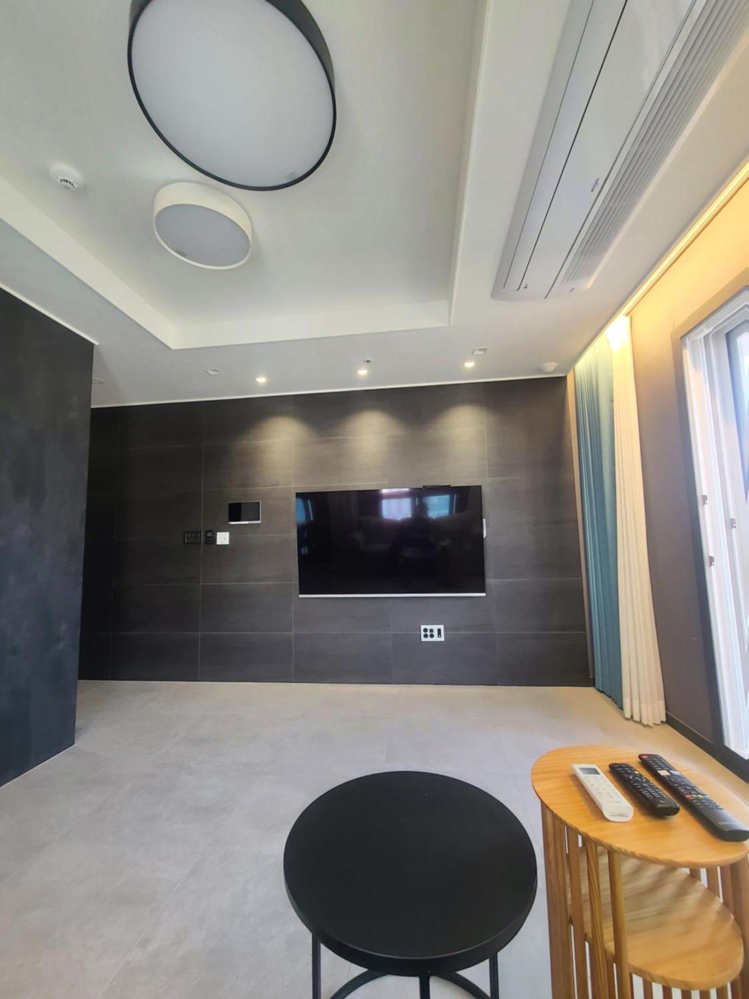 Songjeong Osiria Lounge Apartment Busan