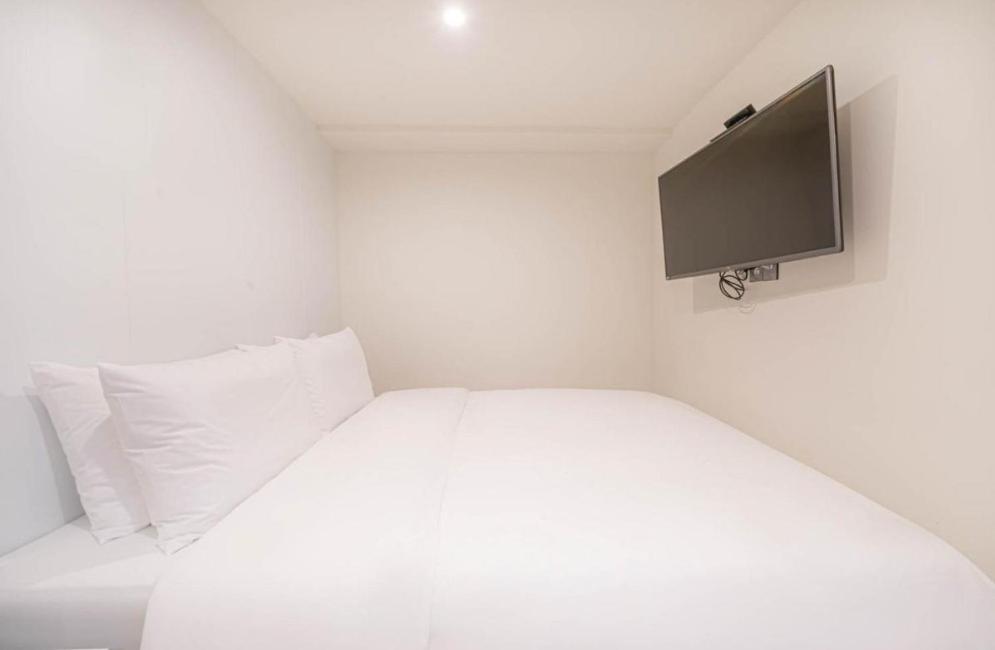 Hotel H Moment Yeonsan Busan