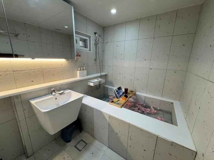 Holiday home Blue, Songdo