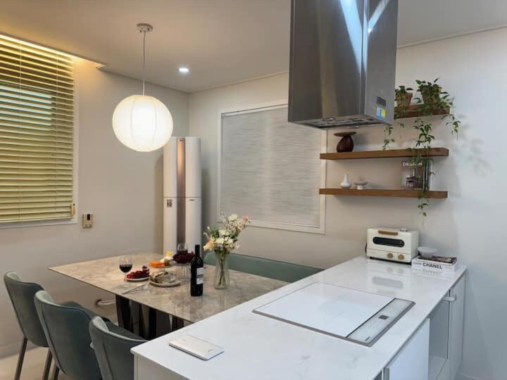 Holiday home Blue, Songdo Busan