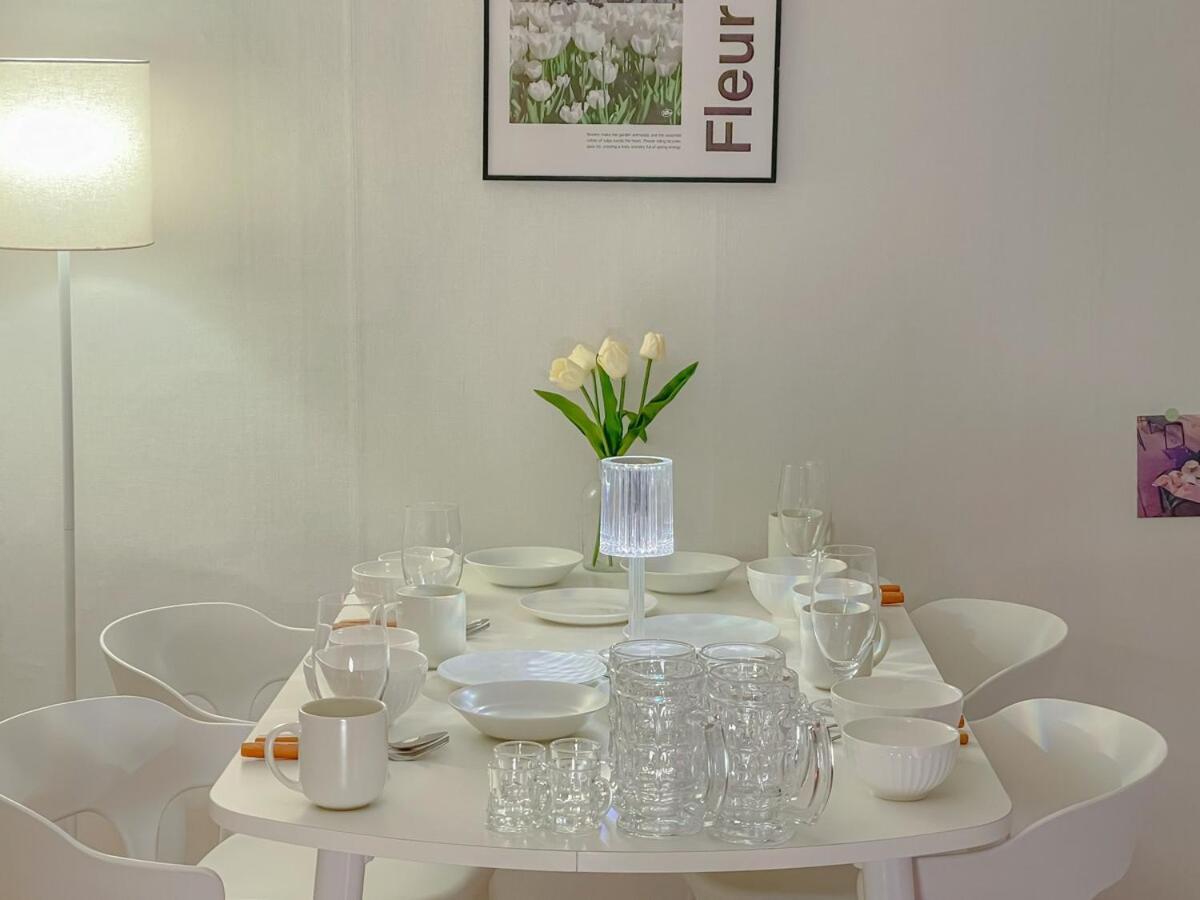 Belivestay, Gwangalli, Maximum 5 People, Free Netflix,wi-fi Apartment