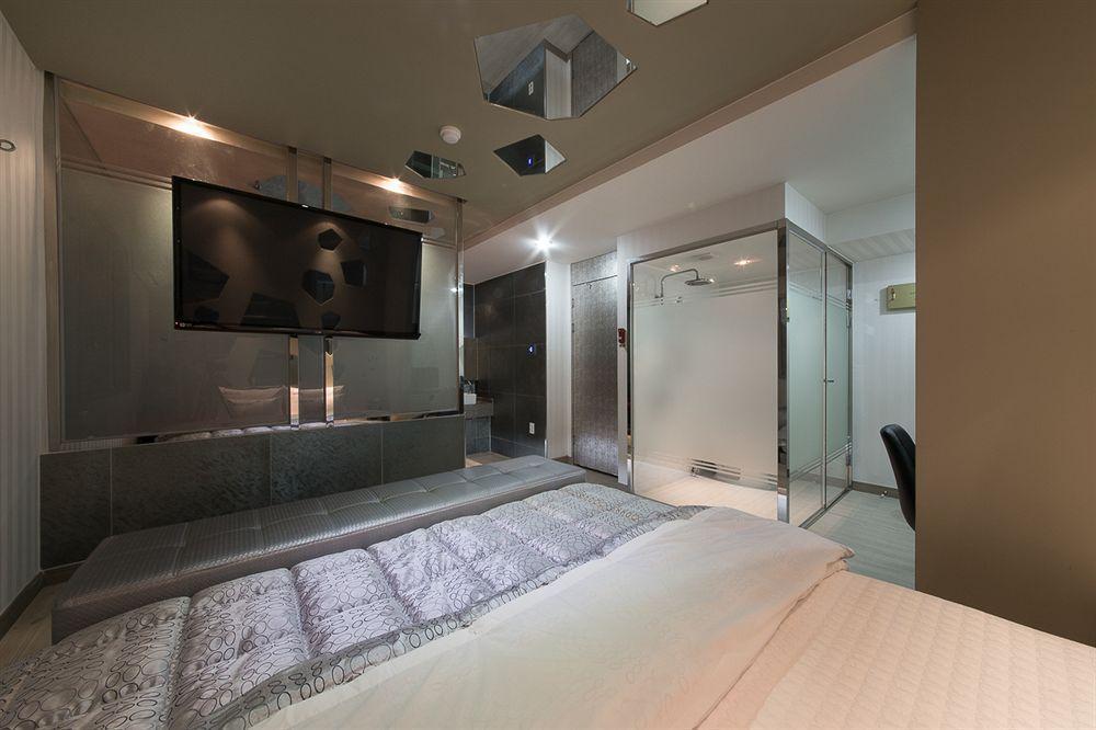 June Haeundae Motel 2*