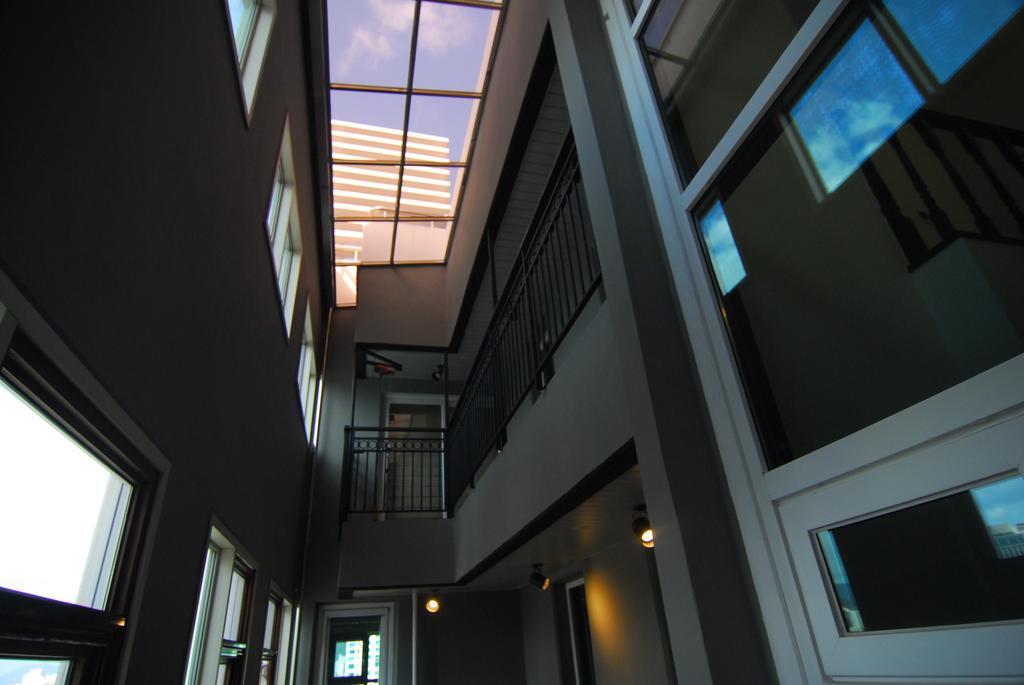 Dynamic Guest house *