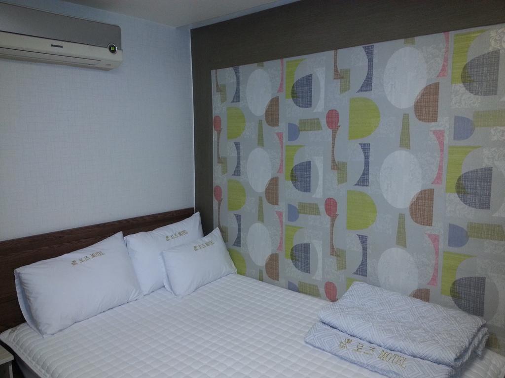 Egg Motel Busan