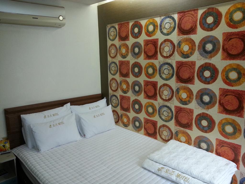 Egg Motel Busan