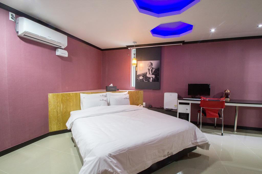 Hotel The Zenith 3*