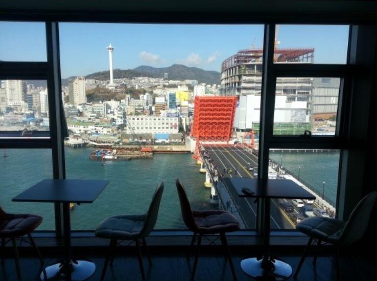 Aj House * Busan
