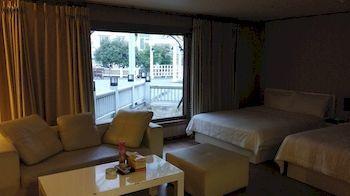 Hotel Grid