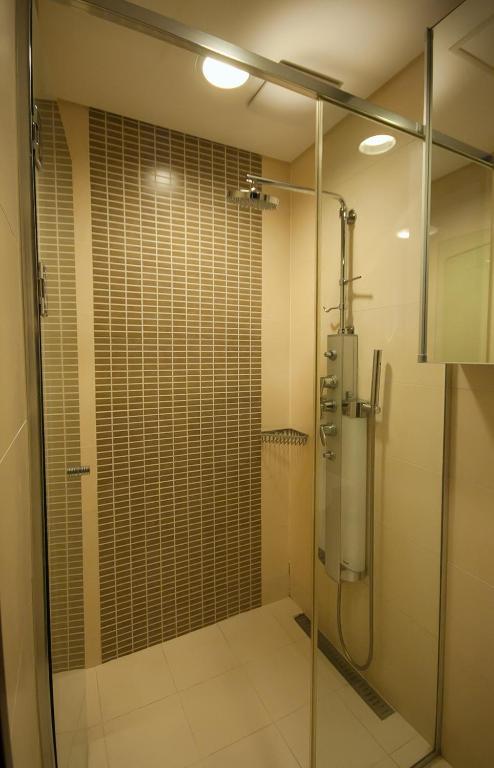 Pale De Cz Lct House Busan