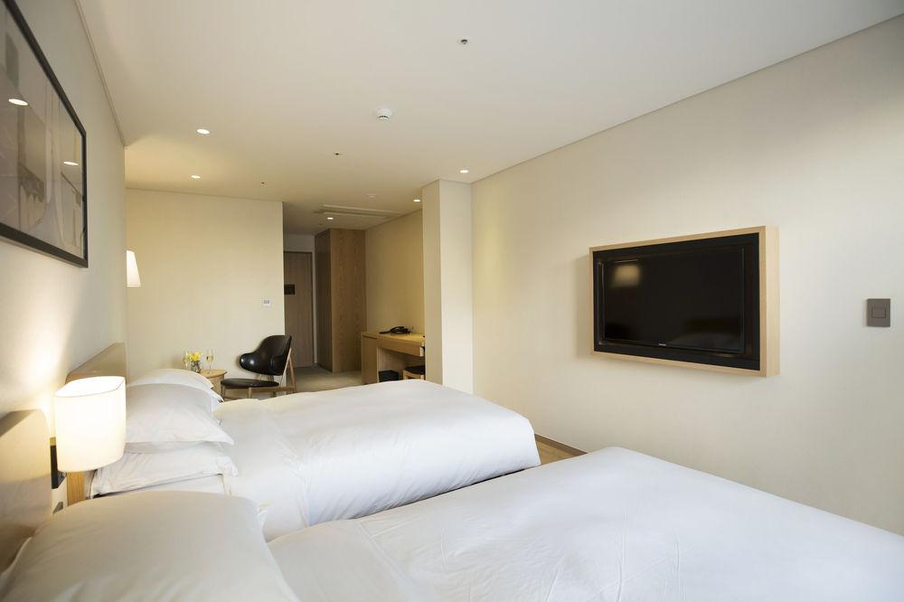 Hotel Western Haeundae 4*
