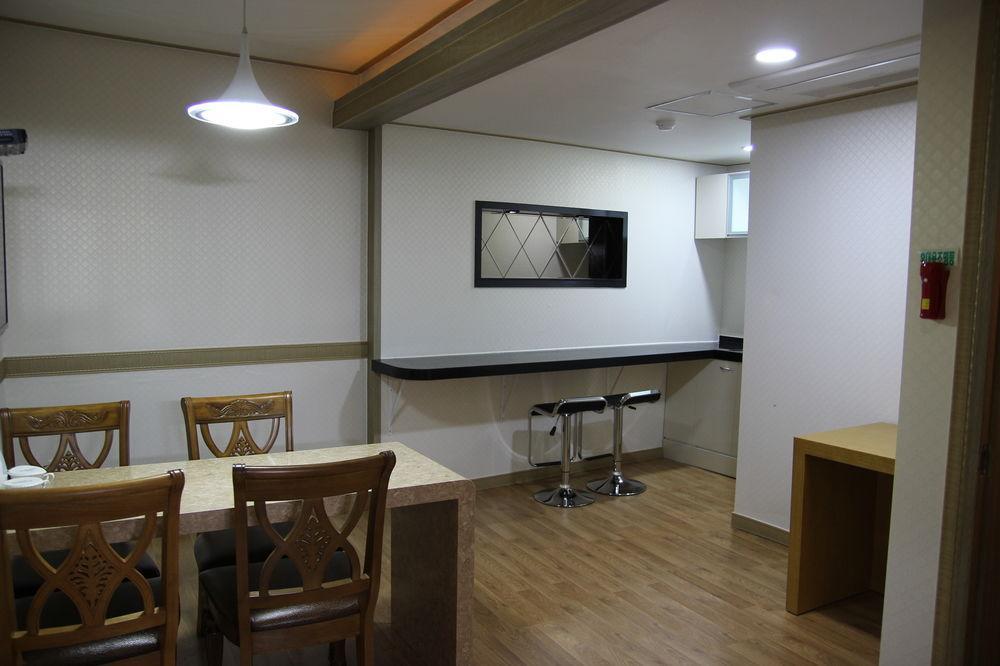 Shin Shin Hotel Busan