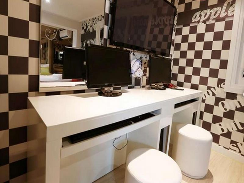 Apple Motel 2*