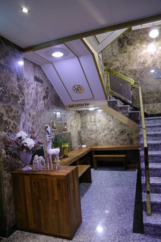 Vovtel Motel 3*