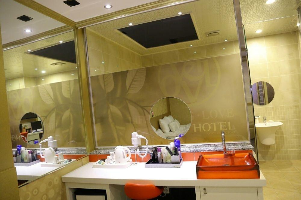 Vovtel Motel