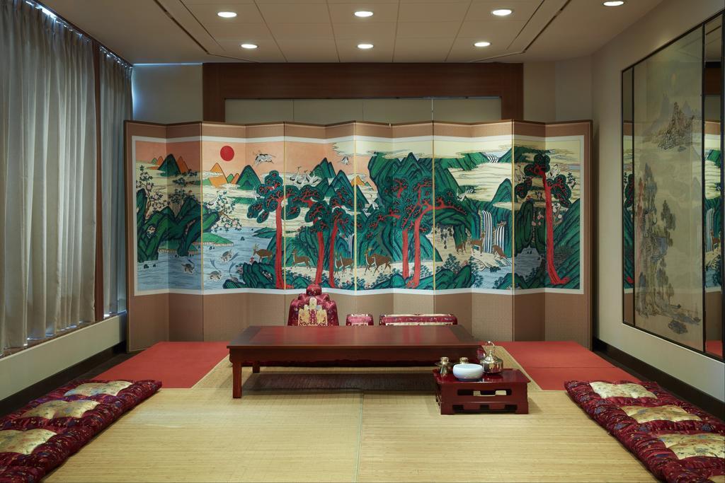 Grand Josun Hotel
