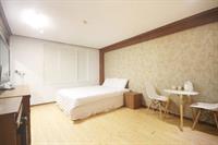 Hotel Orange 2*