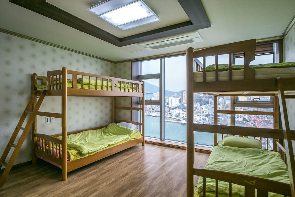 Aj House Busan