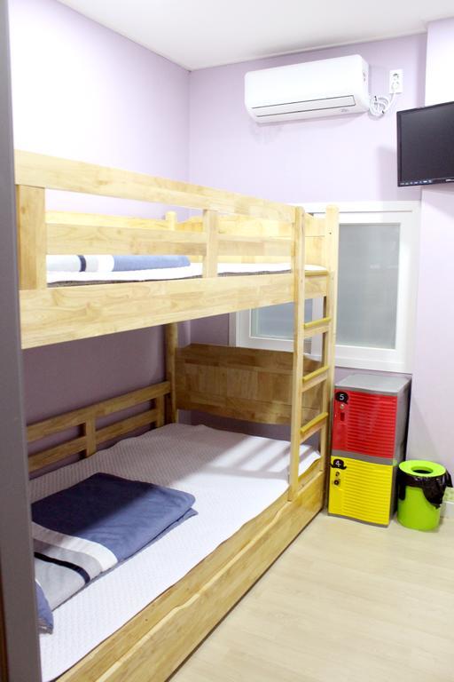 Viva Guesthouse Guest house Busan
