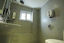 Hotel Mini *