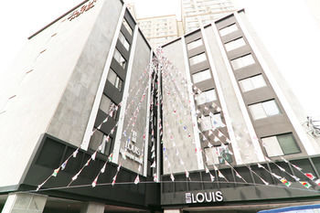Louis Busan