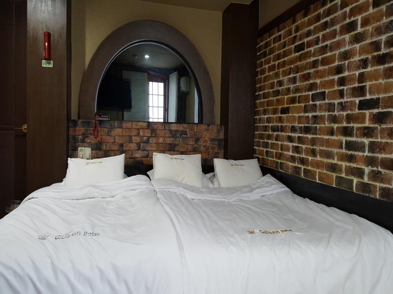 Motel Queen Busan