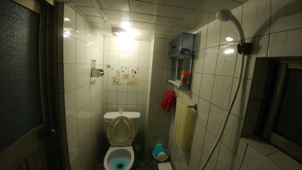 Exclusive Use Whole House For Apartment *