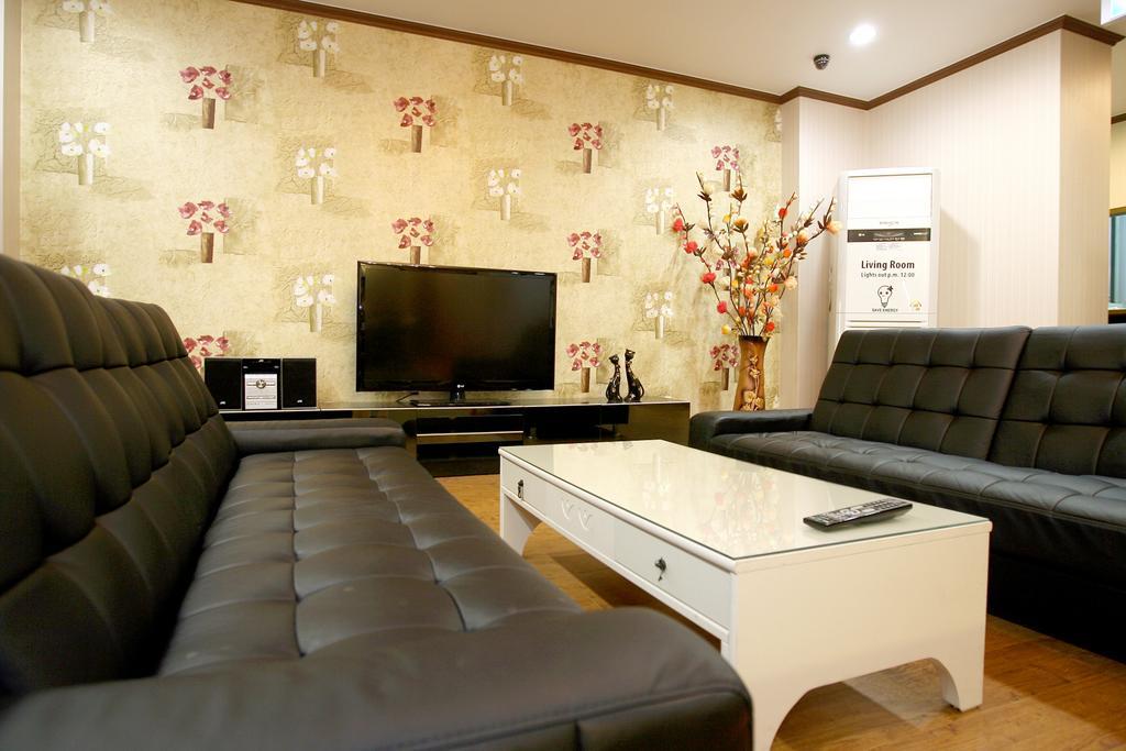 Busan Guesthouse Pobi Affittacamere Busan
